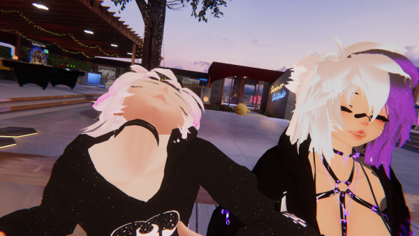 VRChat_1920x1080_2021-09-26_00-26-55.566.png